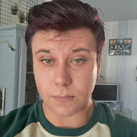 lucas-08charleville - homme bisexuel de 26 ans