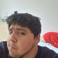 adil23270 - gay de 22 ans