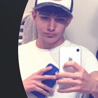 juju_cvk - gay de 19 ans