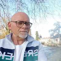 alann37 - gay de 64 ans