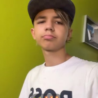 alessio67 - gay de 23 ans