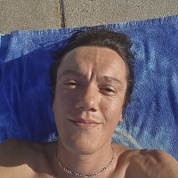 loic06340 - gay de 35 ans