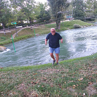 terano - homme bisexuel de 74 ans
