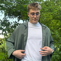 mederpiemo - gay de 25 ans