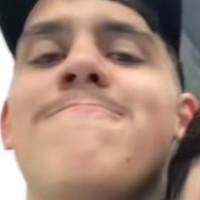 matteo.epeulerbx591 - gay de 19 ans