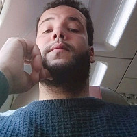 sy.mo - homme bisexuel de 30 ans