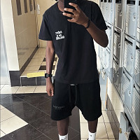 momss - gay de 18 ans