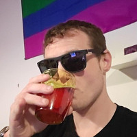 miky95 - gay de 31 ans