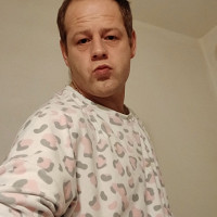 floflo38 - transgenre de 36 ans