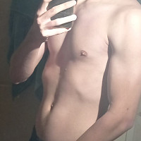 quedukiff13 - homme bisexuel de 19 ans