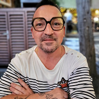 nicopops28 - gay de 45 ans