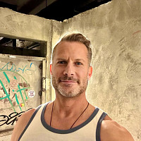 lucien0306 - gay de 43 ans