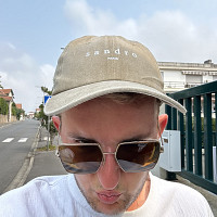 louis_lx - homme bisexuel de 23 ans