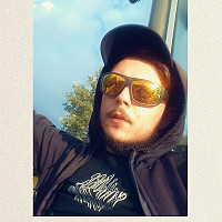 levaillantrmroma - homme bisexuel de 23 ans
