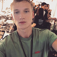 ernivaka23 - gay de 23 ans