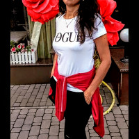 ila89 - femme bisexuelle de 54 ans