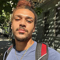alfred9025 - homme bisexuel de 31 ans