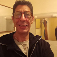 menardo - gay de 60 ans