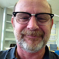 mica_83 - homme bisexuel de 72 ans