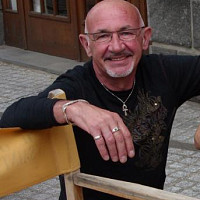 claudio15 - homme bisexuel de 82 ans