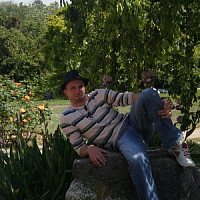 bogos89 - homme bisexuel de 45 ans